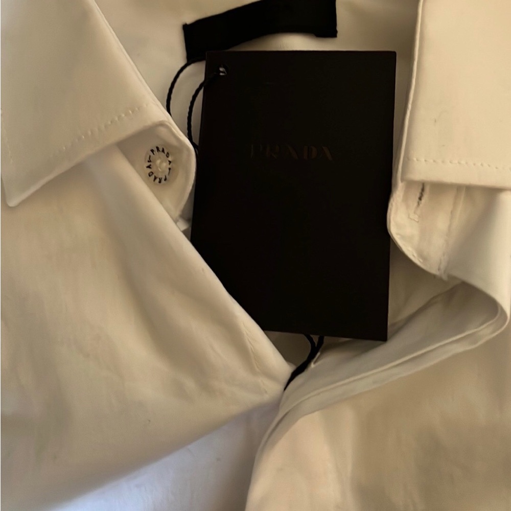‼️PRADA‼️
Reverse Logo Button-Up Shirt 👔 🔦 - Picture 9 of 11